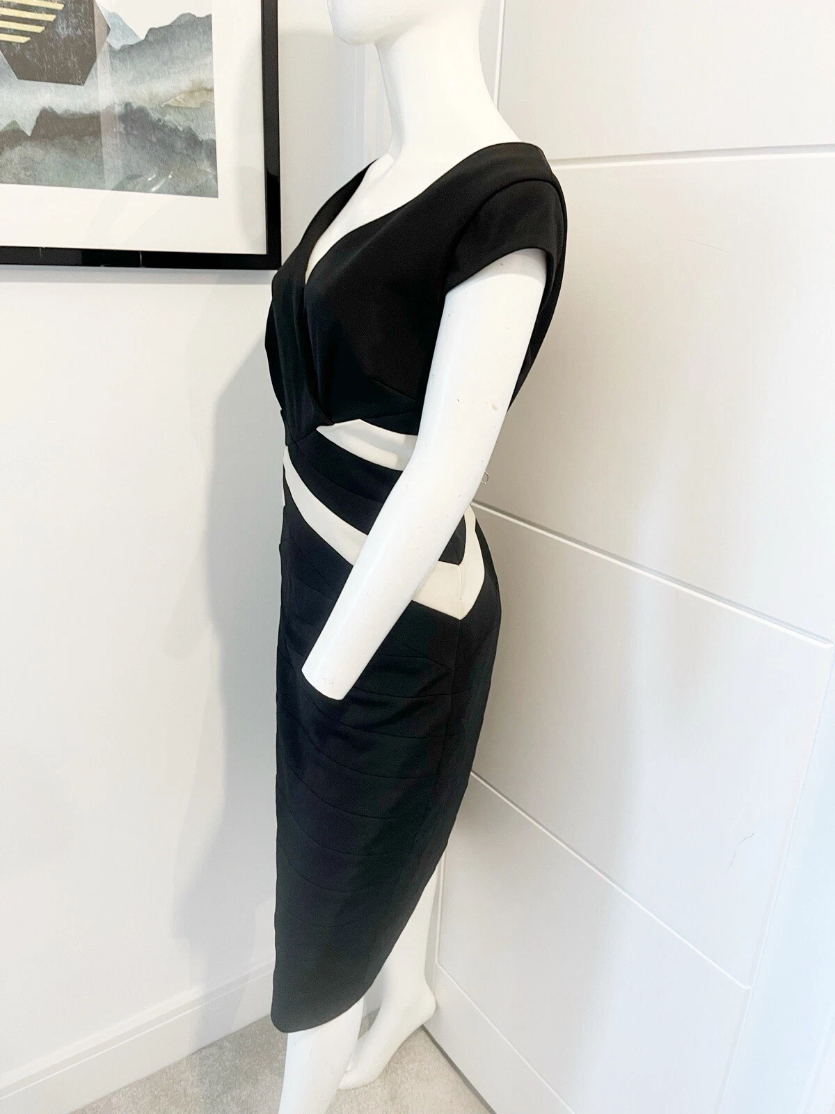 OFF WHITE Abito Alexon nero e bianco sporco scollo a V matita elasticizzato fascia taglia large