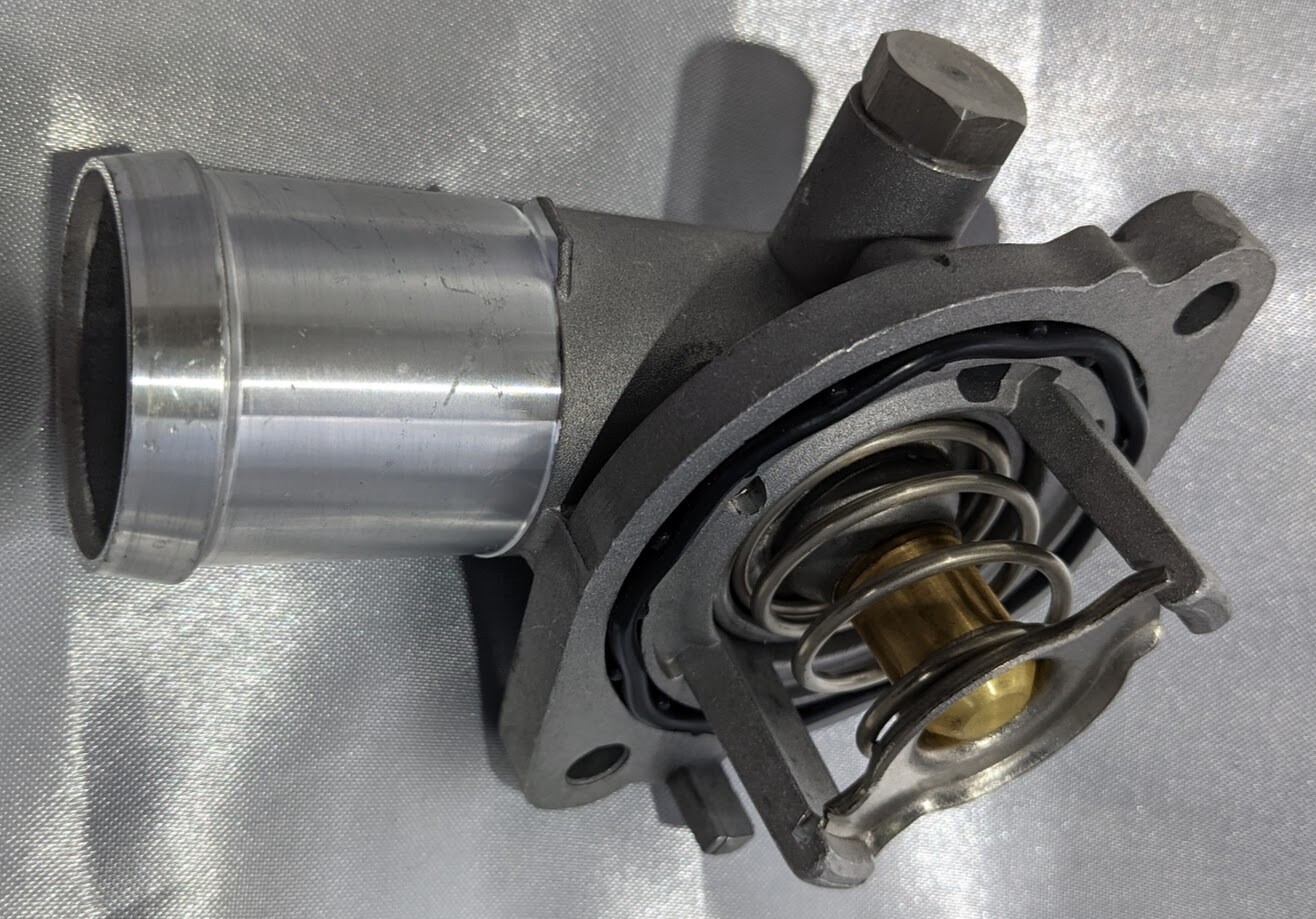ECP Thermostat, HOUSING AND GASKET for Maserati GHIBLI 330424 FROM 2014 ON CO...
