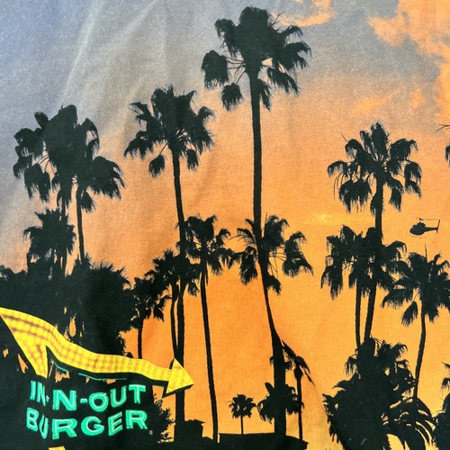 In-N-Out Burger California limited edition retired T-shirt black - Picture 4 of 5