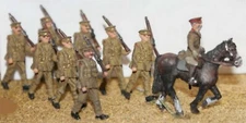 8 soldiers 1 Mounted 190837 period WW1 F50 UNPAINTED OO Scale Models Kit Figures