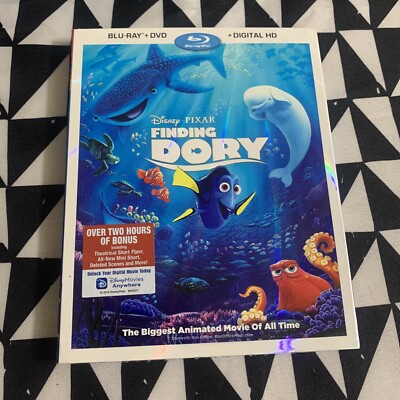 Finding Dory (Blu-ray, DVD)  (Brand New) Sealed / Slipcover
