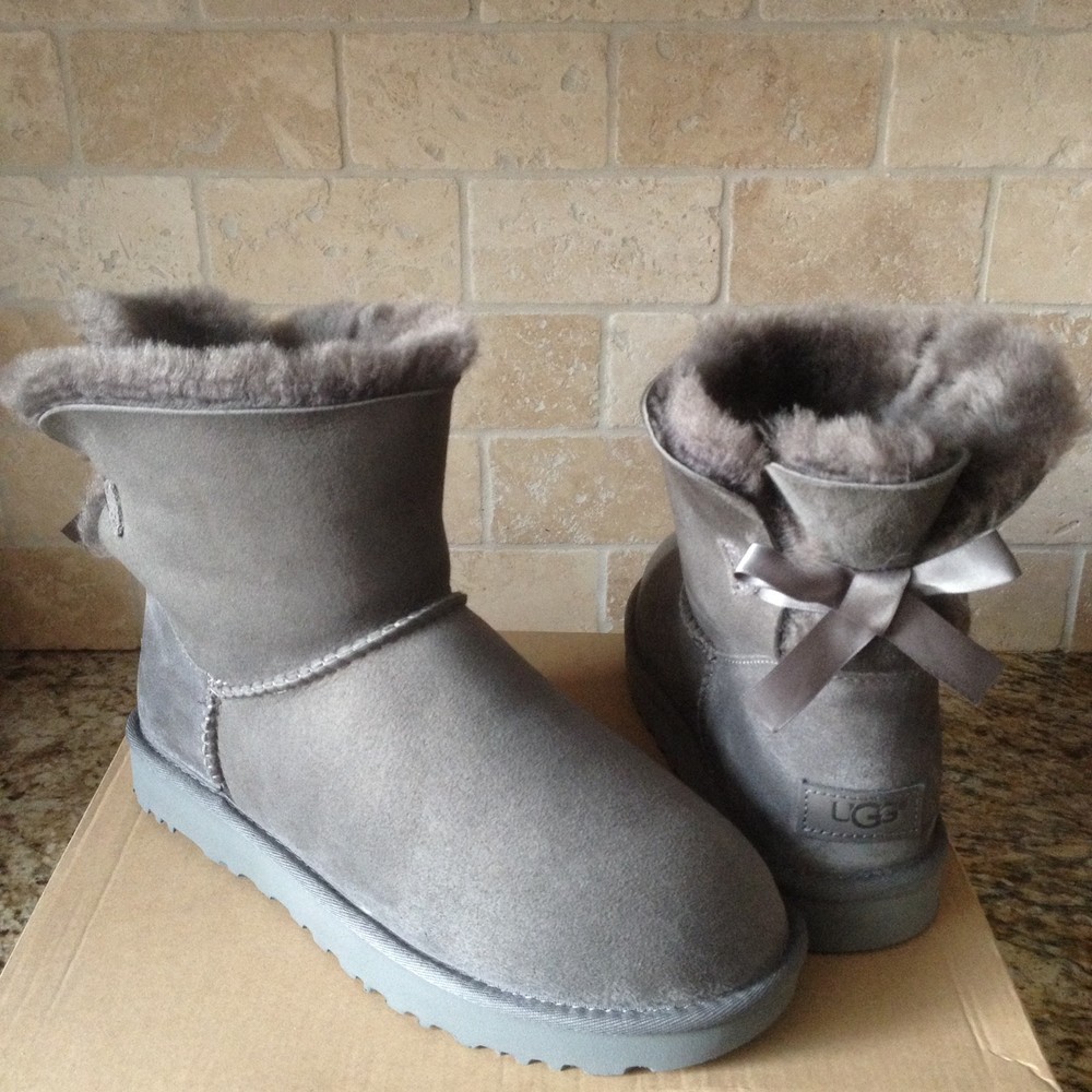 UGG MINI BAILEY BOW II GREY GRAY WATER-RESISTANT SUEDE BOOTS SIZE US 11 WOMEN