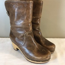 ugg lynnea boot size 9