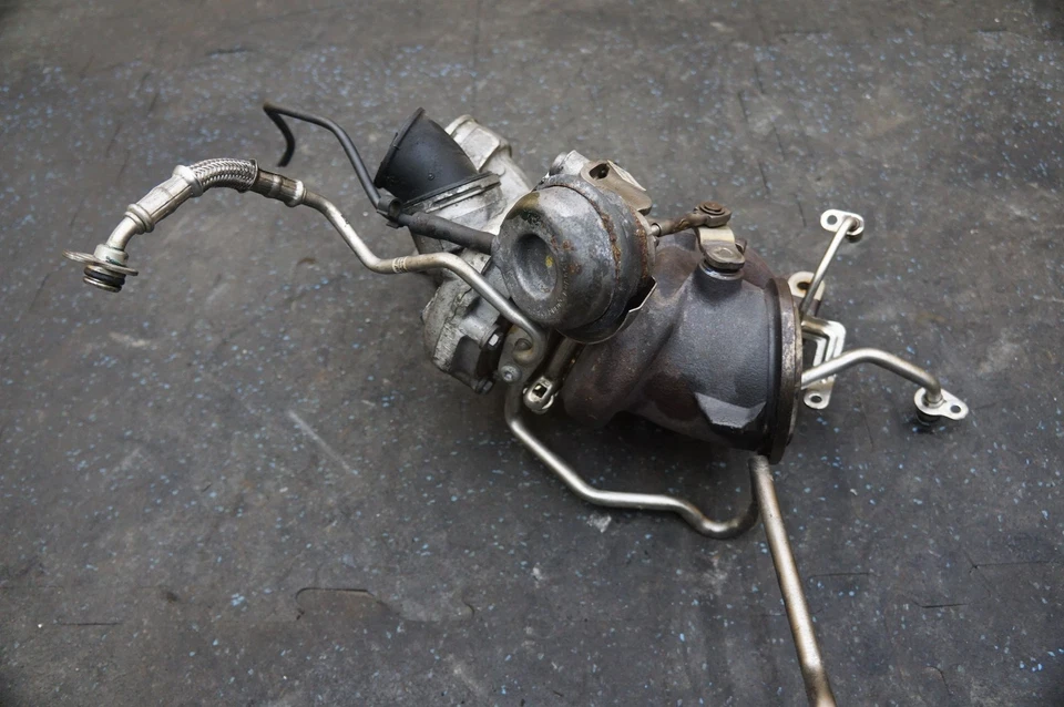 Conjunto turbocompresor lado conductor izquierdo 94612302632 OEM Porsche Macan 15-18 Foto 2 de 4