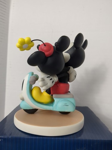 Disney Precious Moments Mickey Minnie Figur Love Can Take Us Anywhere 164702 - Bild 3 von 6