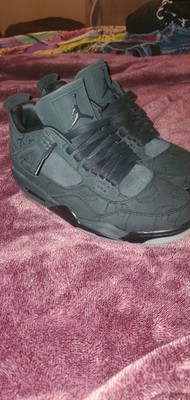 vnds kaws Jordan 4s size 10.5 no box