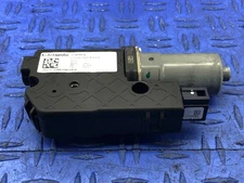 2019 2020 2021 2022 2023 BMW M850I FRONT SUNROOF SHADE MOTOR 1772965 OEM