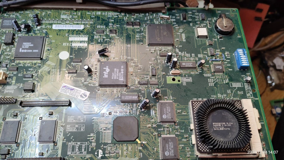 Socket 7 ibm 110-93h8615 w matrox pc 300pl system board 6562, tested , working - Image 4 of 4