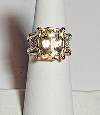 Light Peridot Gemstone Sterling Silver Solitaire Cocktail Ring Size 6.5 925