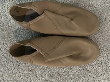 Jazz Shoes tan Size 7.5 NIB Theatricals Footwear