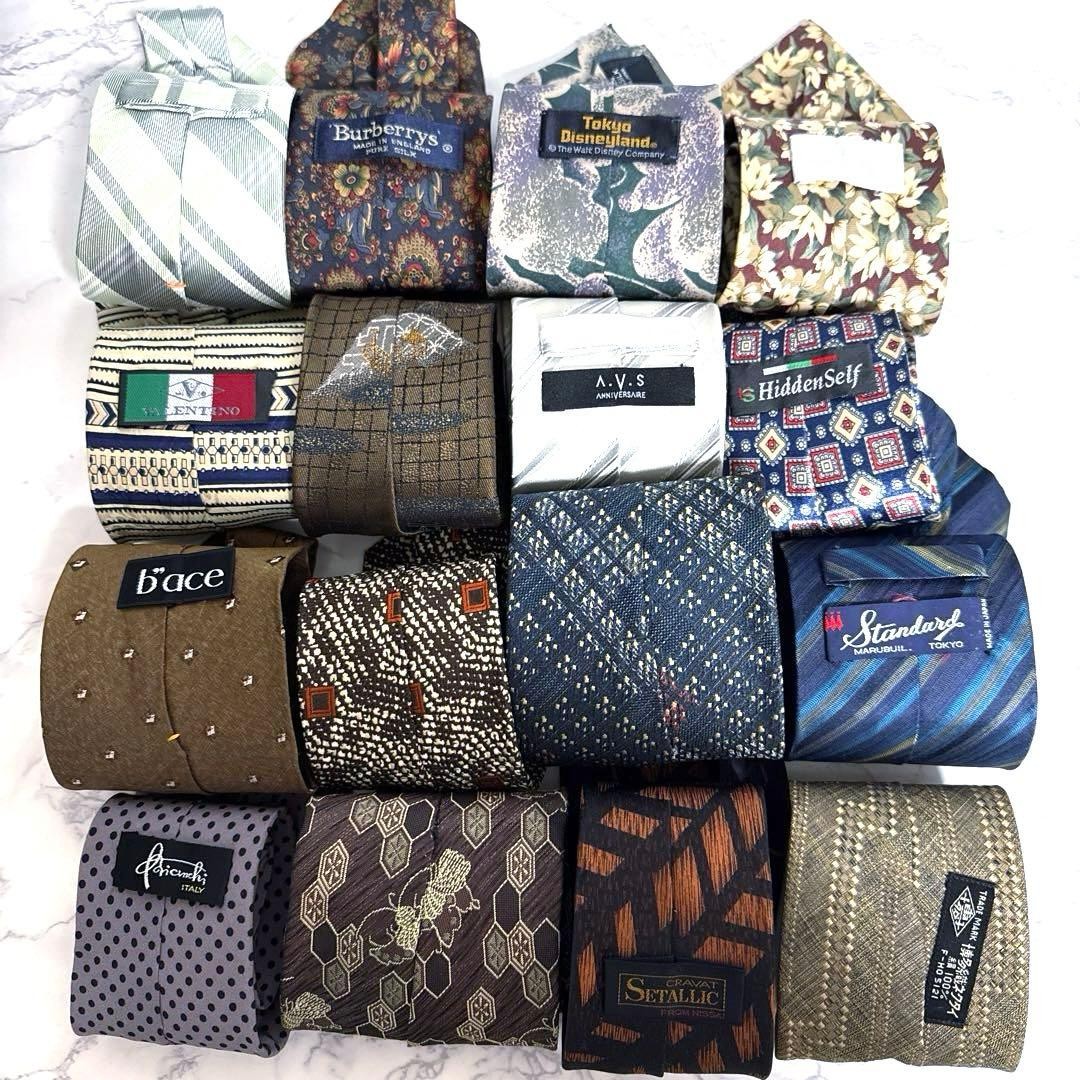 Burberry Valentino Brand Necktie Bulk Sale