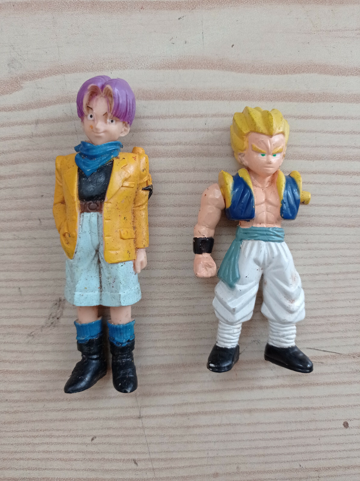 2 Figuras Dragon Ball
