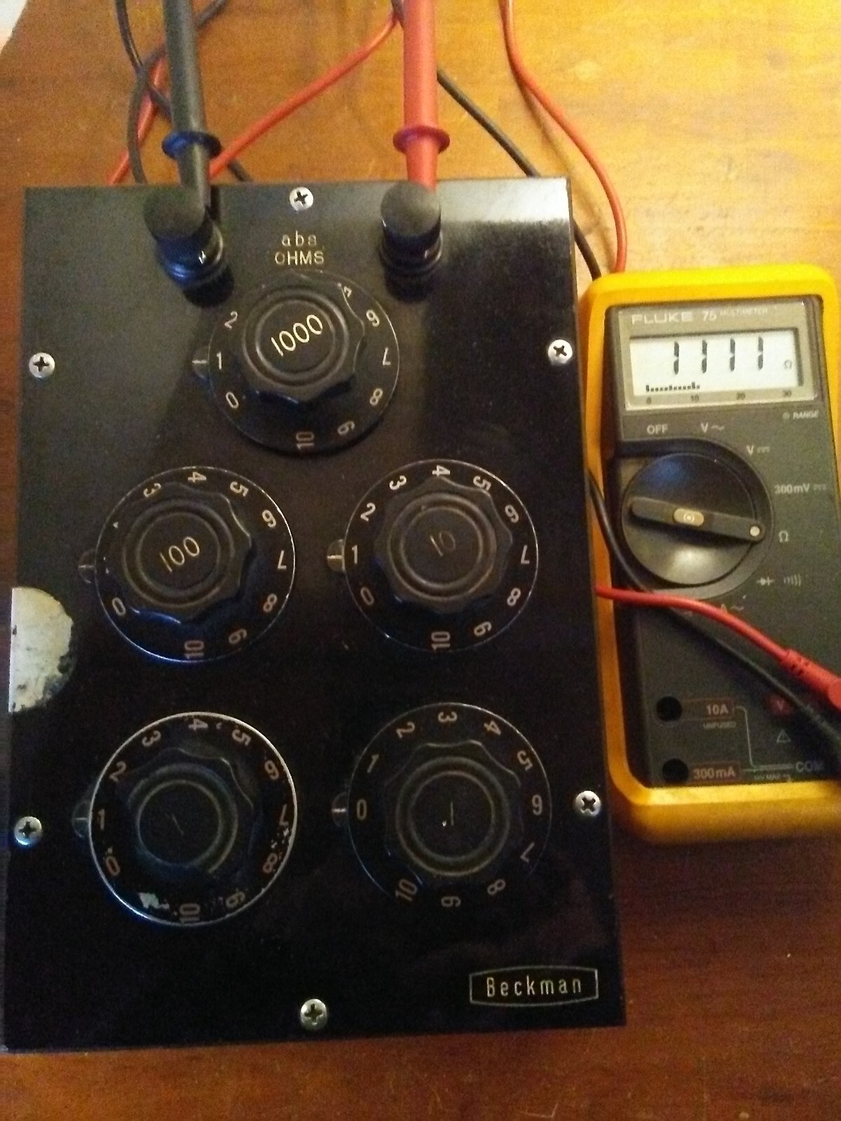 Beckman/Industrial Instruments DR-50D Decade Resistance Box w/Manual Tested OK