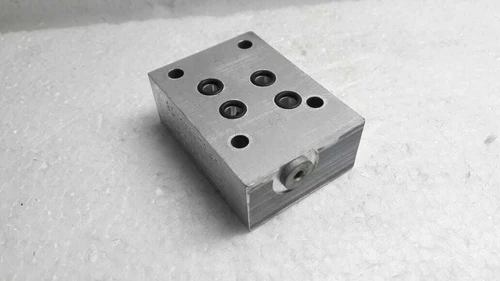Parker HF31364A DB Hydraulic Valve