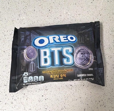 Oreo x BTS Brown Sugar Pancake Flavor Creme Sandwich Cookies
