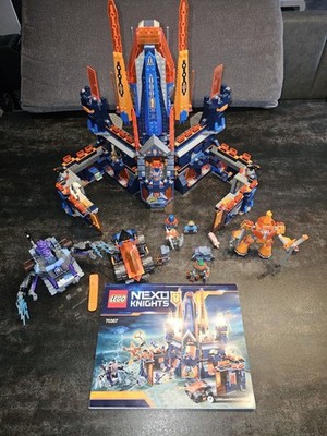LEGO NEXO KNIGHTS Schloss Knighton 70357 top Zustand.
