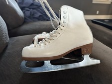 Riedell Ice skates size 5 Women s White Leather