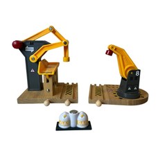 Brio World Wooden Railway 33280 Freight Goods Station Crane Truck Cargo READ 