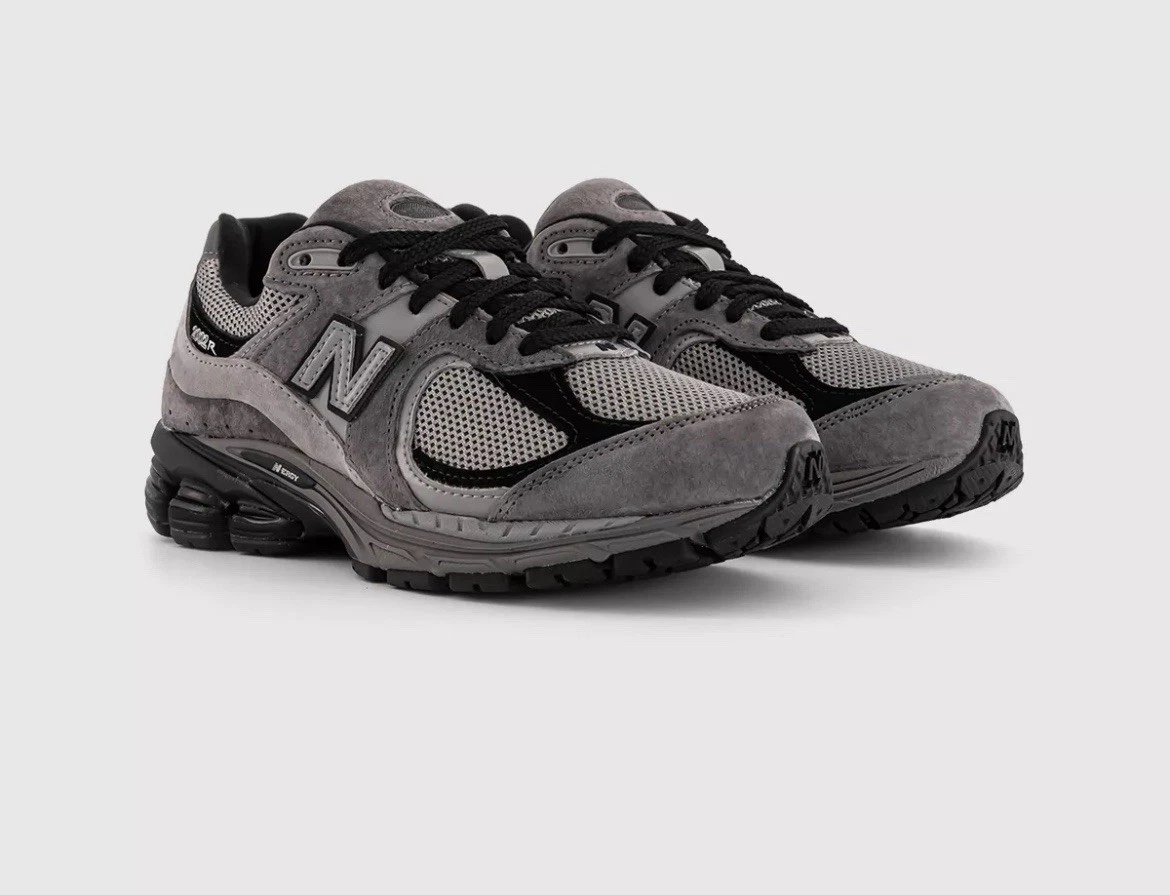 New Balance 2002R grigio nero Castlerock UK8