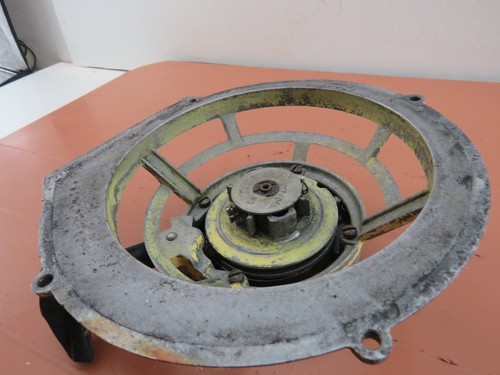 Pioneer IEL R.A. OEM Chainsaw Recoil pull start (siezed up) - Picture 9 of 9