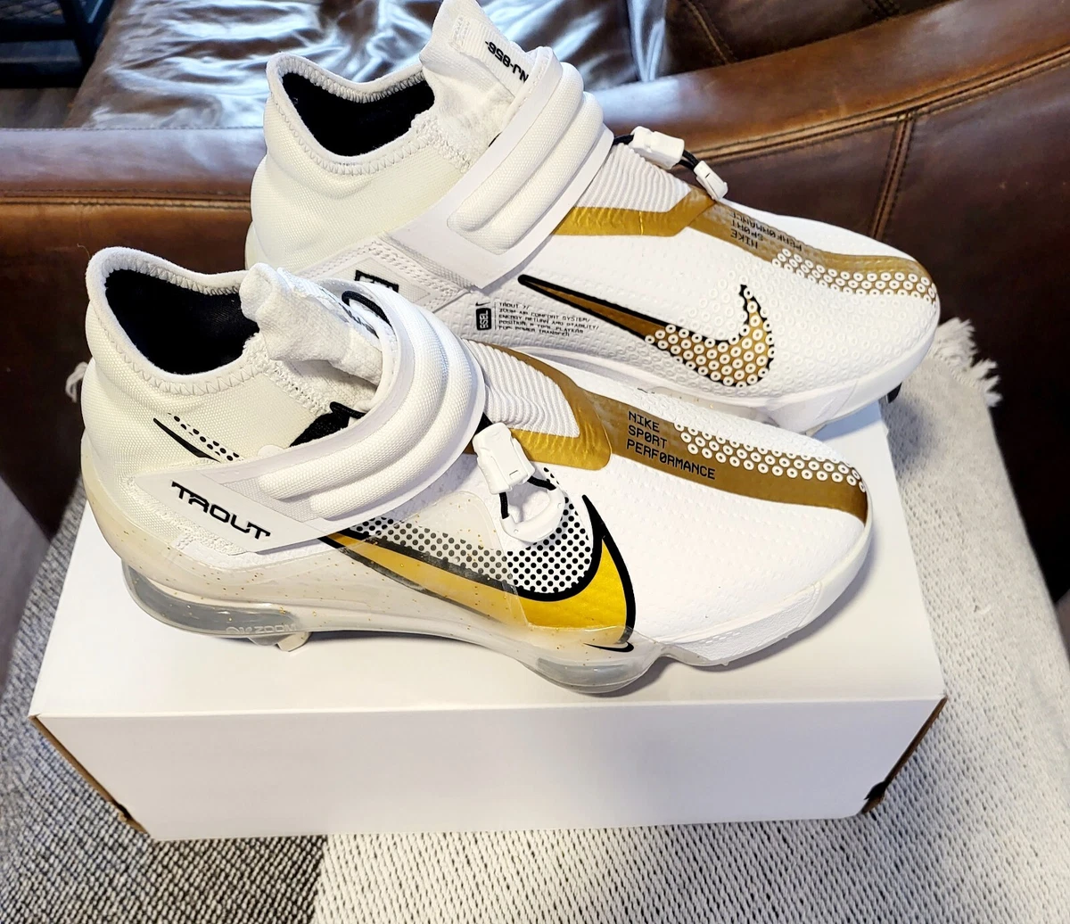 Mike trout shop spikes 2018