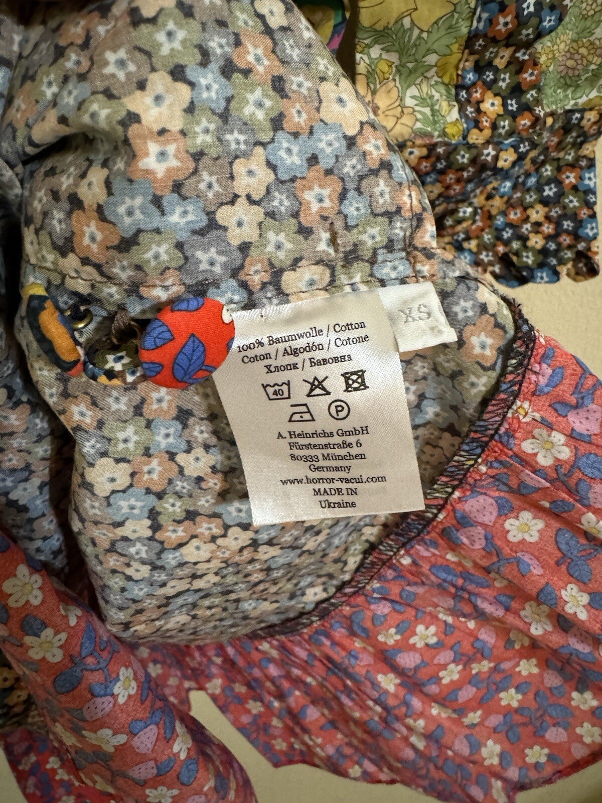 Horror Vacui Lizzy Scalloped Patchwork Floral Pri… - image 4