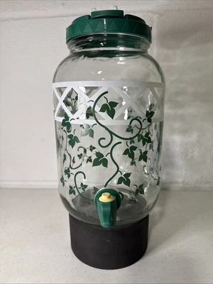 Tarro de té de vidrio de colección 1 galón hiedra verde y celosía tapa de plástico mango grifo - Imagen 1 de 4
