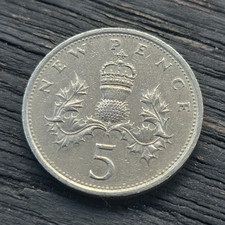 Great Britain 5p Five Pence Coin 1972 Elizabeth II Uncertified Ungraded