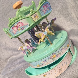 Boîte à Musique Et à Bijoux Vintage 1999 - Carrousel Avec Mouvement Musical - Style Kawaii Et Rétro