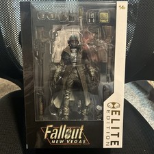 Mcfarlane Fallout New Vegas Ncr Ranger 7 Deluxe Action Figure Elite Edition