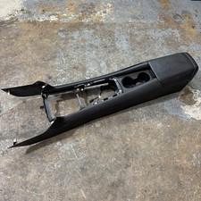 2010-2015 Chevy Camaro Ss Center Console Housing Lid Arm Rest Housing 06u