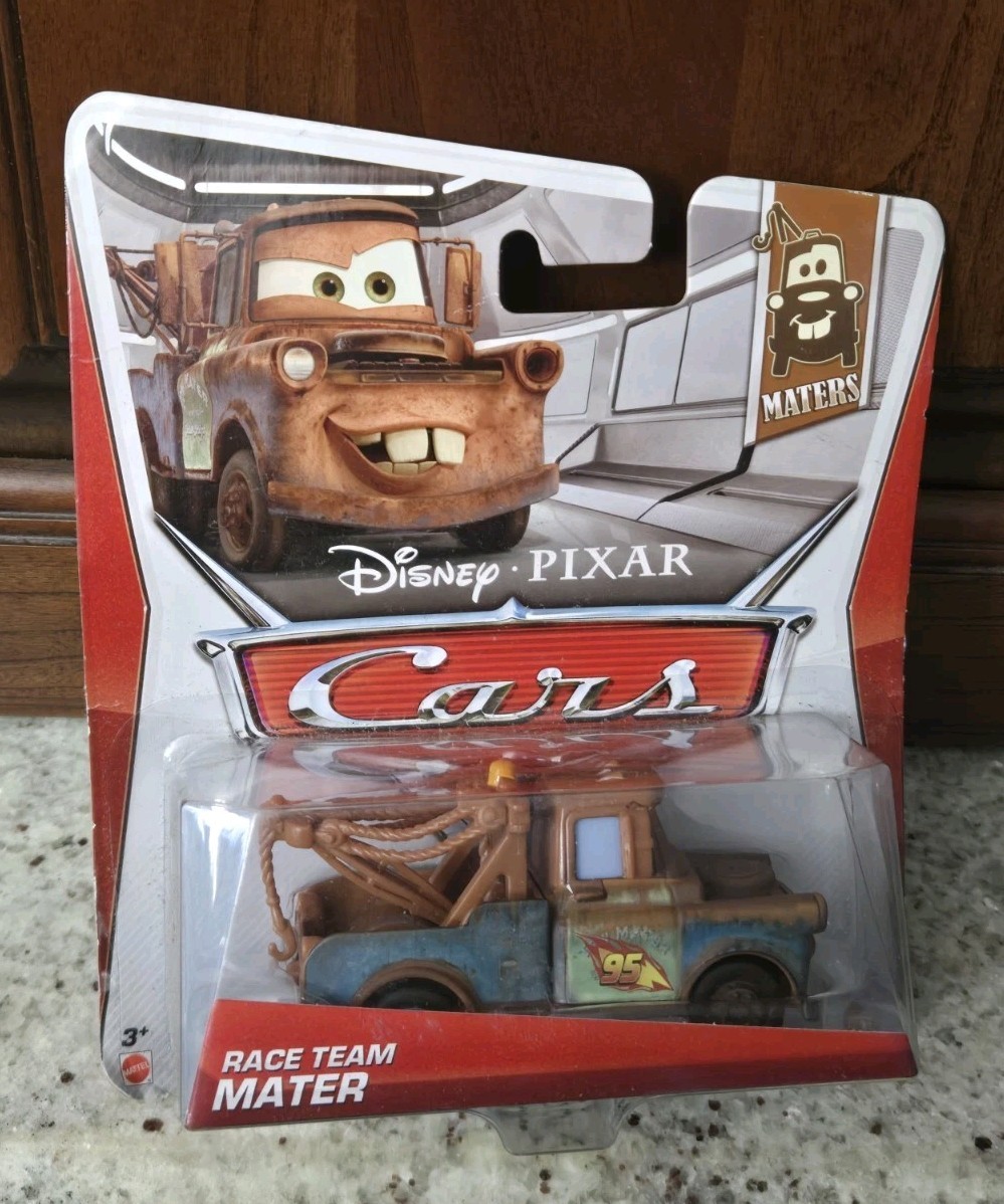 NEW SEALED Disney Pixar Cars Race Team Mater Maters 2012 1/55
