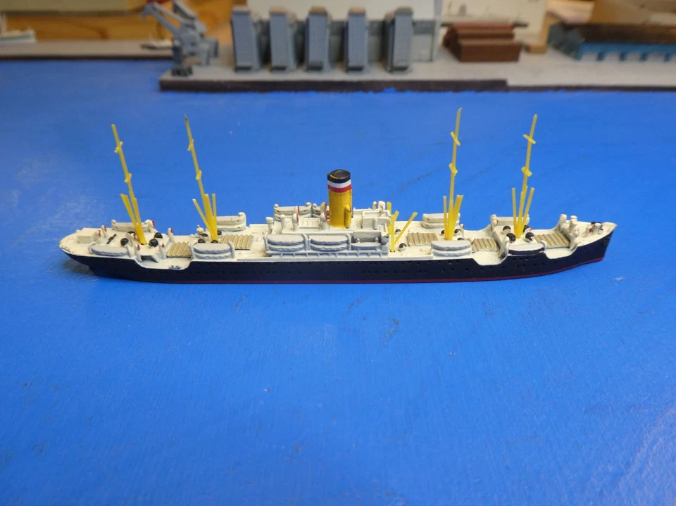 Frachtschiff Würtemberg (D) in 1:1250 Hersteller Mercator Nr. M. 526