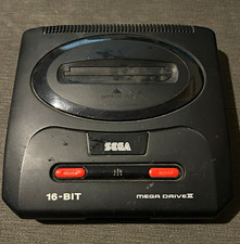 SEGA Mega Drive II 16-Bit Home Console PAL Black MK-1631-50 RF 1993 Untested