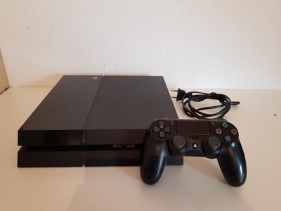 Sony PlayStation 4 500GB Spielkonsole CUH-1004A mit Zubehörpaket