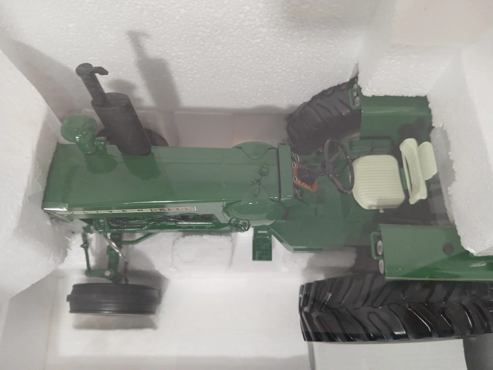 SpecCast Oliver G-1355 LP Gas Wide Front Tractor New In Original Box #SCT 428 - Image 3 of 4
