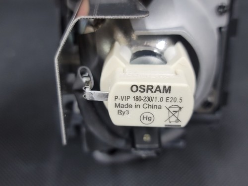 V7 Projector Replacement Lamp for select 3M & Smartboard Projectors (VPL1783-1E) - Picture 16 of 17