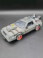 Back To The Future DeLorean Time Machine Jada Toys Light Up Scale 1/24 No 32166