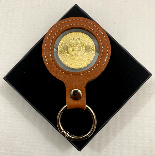 24K vergoldet 2015 JFK Kennedy Half Dollar Schlüsselanhänger in Premium PU Leder Halter - Bild 2 von 4