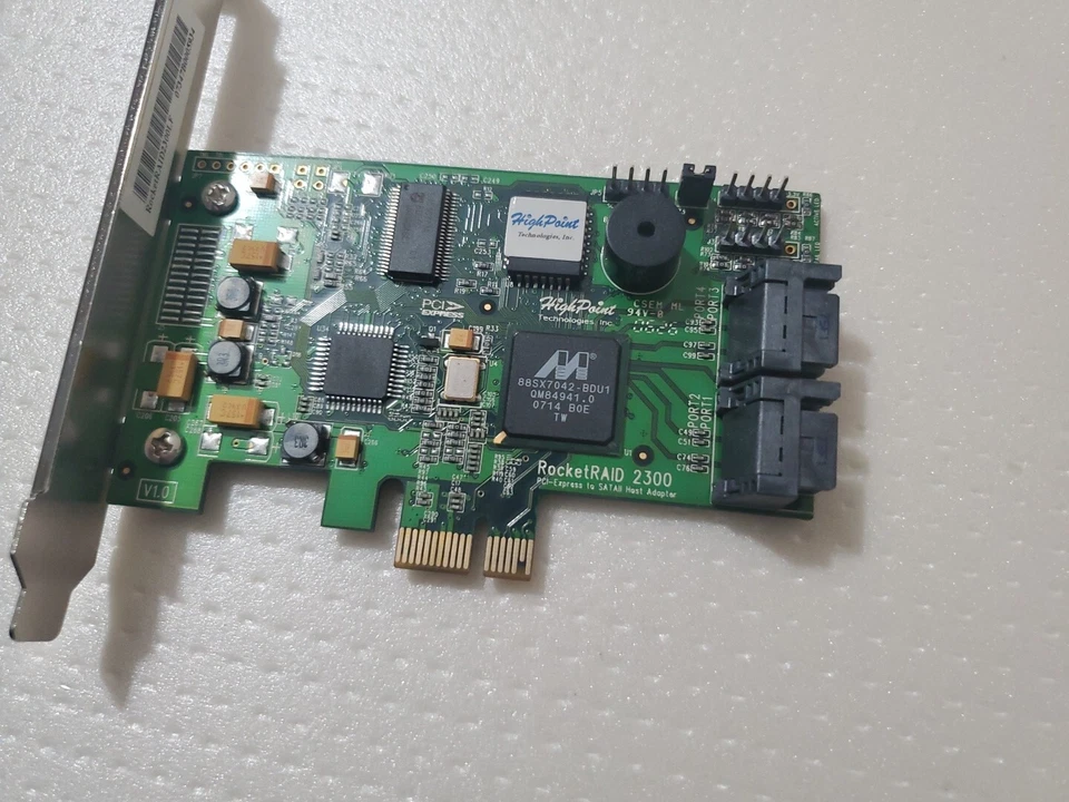 HighPoint RocketRAID 2300 PCI Express to SATA II Controller Card Host Adapter - Image 2 of 4