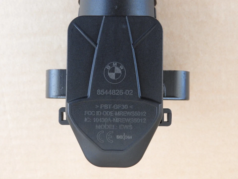 2016 BMW R1200R LC – Lock Set, Ignition Switch, Filler Cap, Seat Lock, ECU - Image 4 of 4