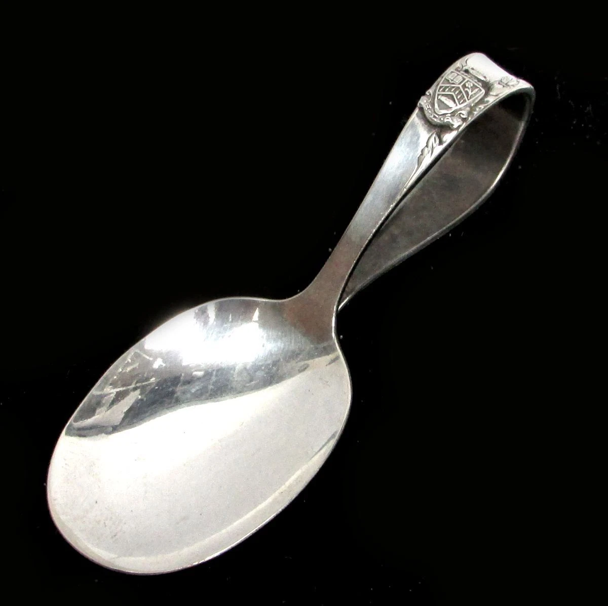 Baby spoon 2024 with loop handle