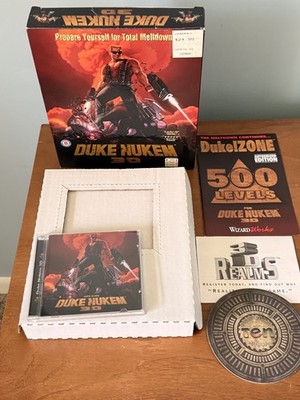 Duke Nukem 3D Embossed Big Box PC Game with Inserts! Excellent! 1996 3D Realms!
