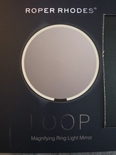 Roper Rhodes Loop Magnifying Ring Light Mirror VM01