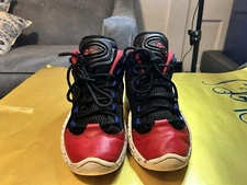 Size 5.5 - Reebok Question Mid USA