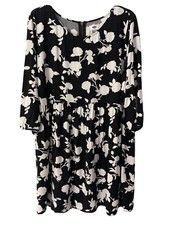Old Navy XL Dress Black Floral Scoop Neck Partial Back Zipper 3/4 Sleeves Peplum