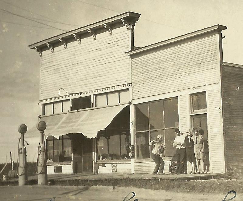 Tamarack MINNESOTA RP c1930 GENERAL STORE Gas Station nr McGregor