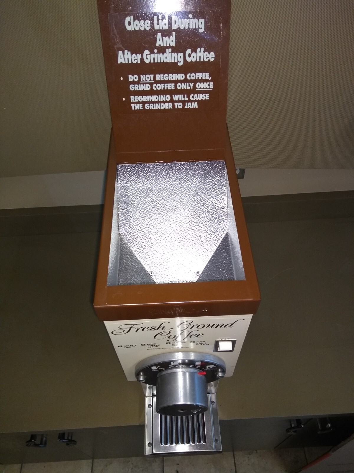 Grindmaster Cecilware 850 Bean Commercial 1.5 lb Coffee Grinder