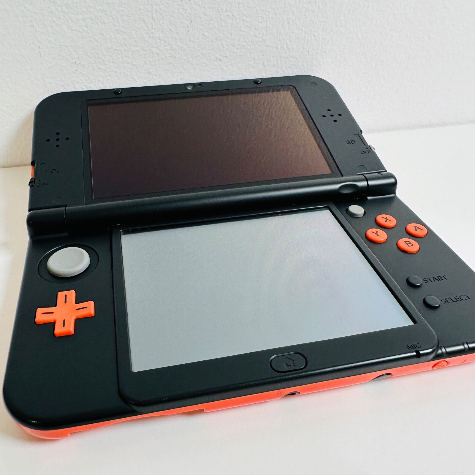 'New' Nintendo 3DS XL Orange & Black Free Post! eBay
