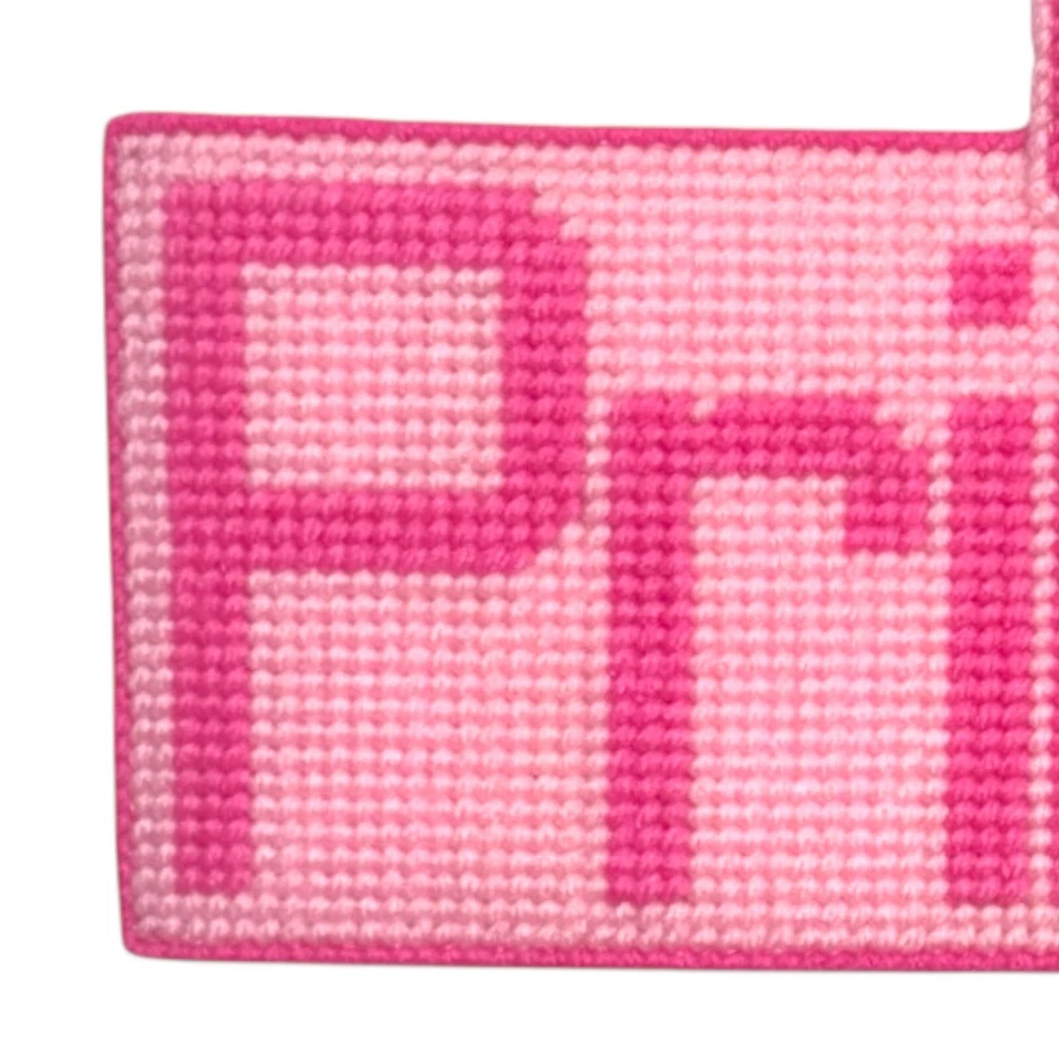 Colgante de pared de princesa de lona de plástico a punta de aguja hecha a mano corona rosa decoración Foto 3 de 4